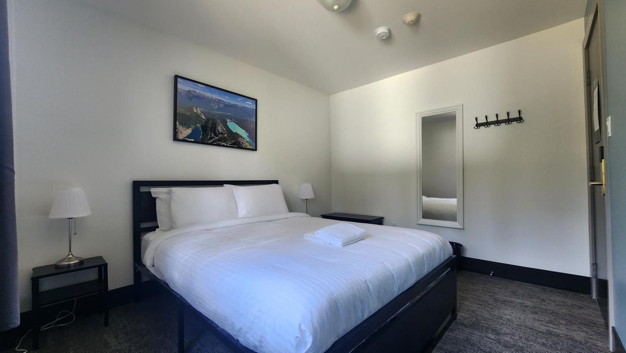 Hi Lake Louise Alpine Centre - Hostel エクステリア 写真